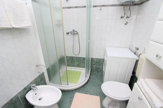 Apart Daire, 2 Yatak Odası, Sigara İçilmez