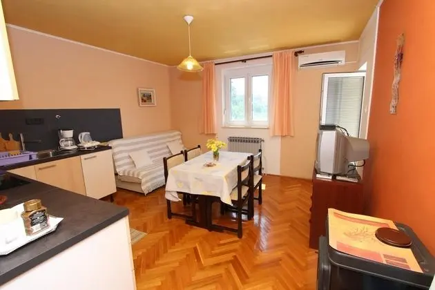 Apart Daire, 2 Yatak Odası, Balkon