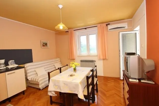 Apart Daire, 2 Yatak Odası, Balkon