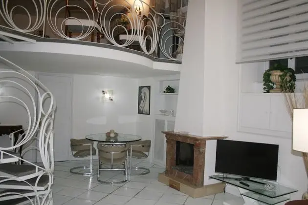 Apart Daire, 2 Yatak Odası, Şömine