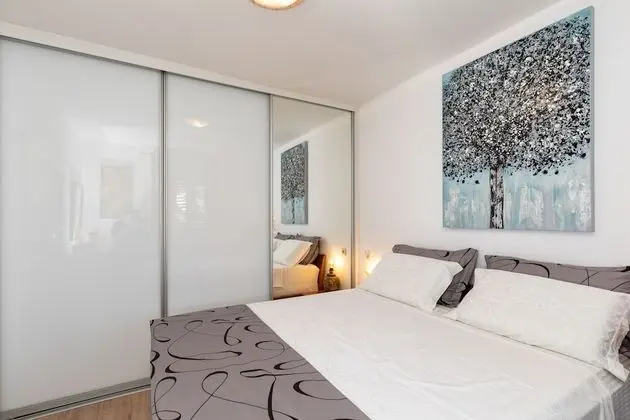 Apart Daire (One-Bedroom Apartment)