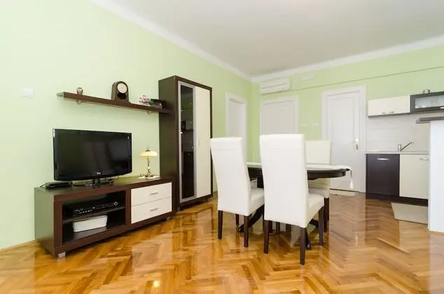 Apart Daire, 1 Yatak Odası, Balkon, Şehir Manzaralı