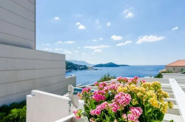 Stüdyo, Teras, Deniz Manzaralı