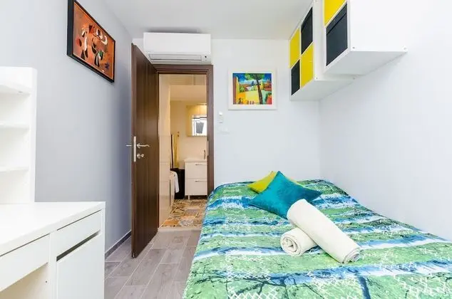 Tek Büyük Yataklı Oda (Double Room)