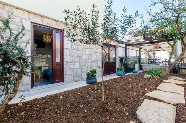 Tek Büyük Yataklı Oda (Double Room)