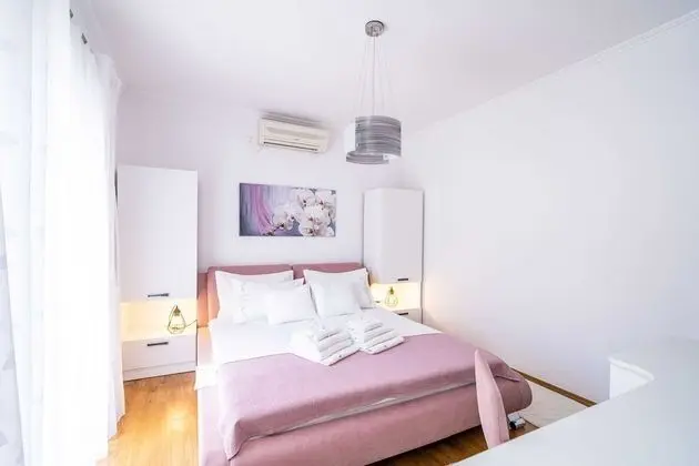 Tek Büyük Yataklı Oda (Superior Double Room Duja)
