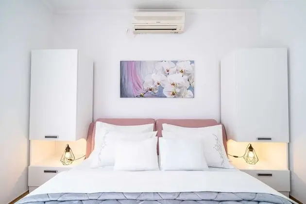Tek Büyük Yataklı Oda (Superior Double Room Duja)