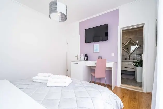 Tek Büyük Yataklı Oda (Superior Double Room Duja)