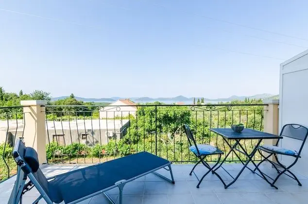 Apart Daire (One Bedroom Apartment with Balcony)