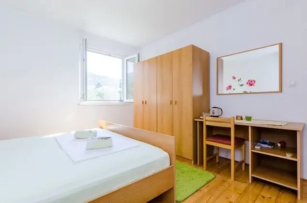 Üç Kişilik Oda (Triple Room with Mountain View)