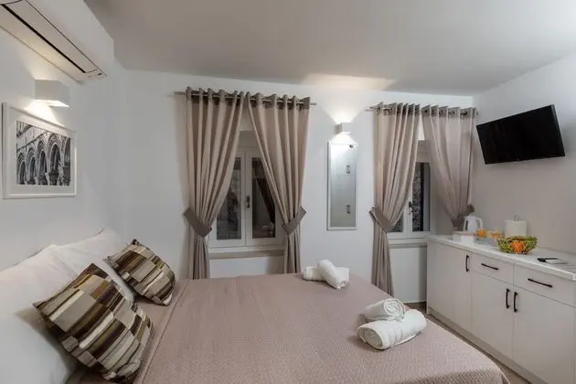 Tek Büyük Yataklı Oda (Double Room (1st floor))