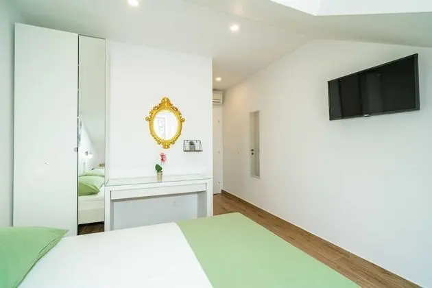 Tek Büyük Yataklı Oda (Apartment & Rooms Papa - Premium Doub)