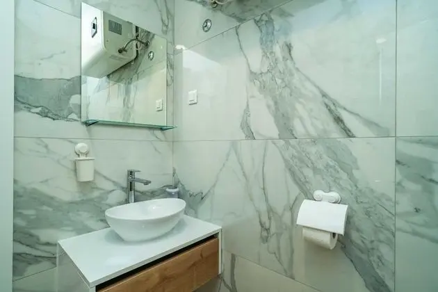 Tek Büyük Yataklı Oda (Apartment & Rooms Papa - Superior Dou)