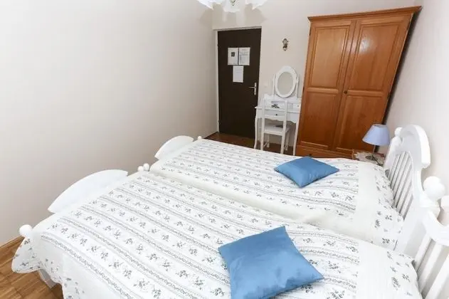 İki Ayrı Yataklı Oda (Standard Double Room - Soba 1)