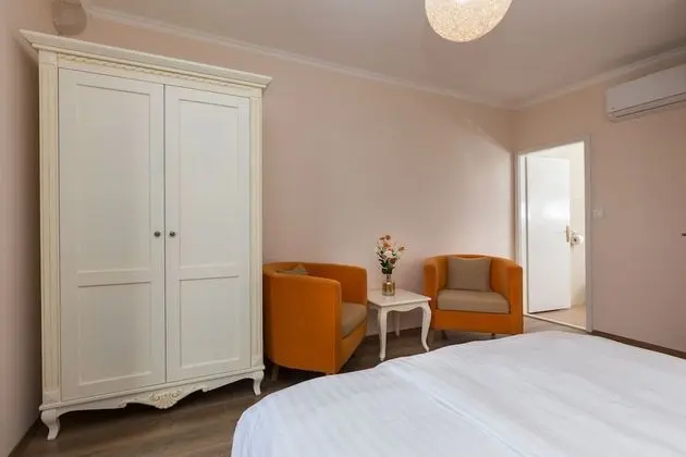 İki Ayrı Yataklı Oda (Superior Double Room - Soba 3)