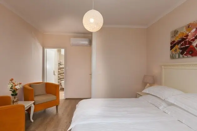 İki Ayrı Yataklı Oda (Superior Double Room - Soba 3)