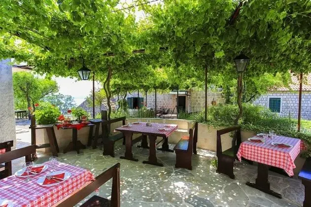 İki Ayrı Yataklı Oda (Superior Double Room - Soba 3)