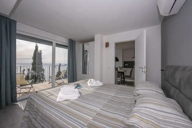 Standard Apart Daire, Birden Çok Yatak, 2 Banyolu, Dağ Yamacı (Apartment Rustichel With Lake View)