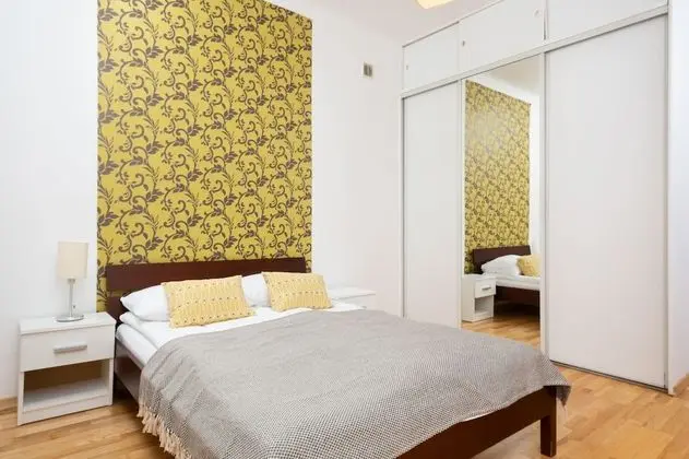 Apart Daire, 2 Yatak Odası, Mutfak