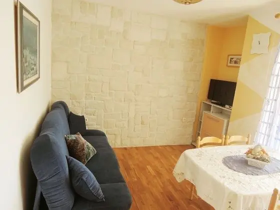 Apart Daire, 2 Yatak Odası (Sabina)
