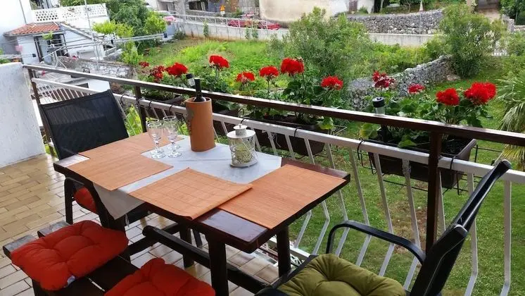 Apart Daire, 2 Yatak Odası (Sabina)