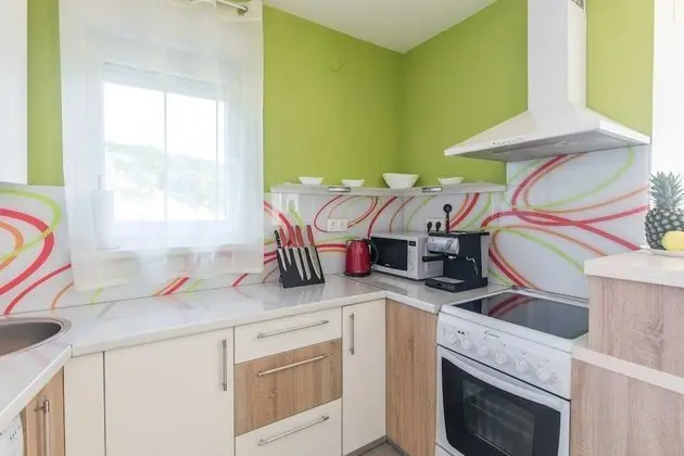Apart Daire (Two Bedroom Apartment with Balcony an)