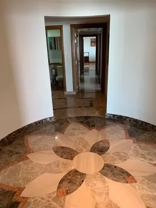 Apart Daire, Deniz Manzaralı (Three-Bedroom Apartment)