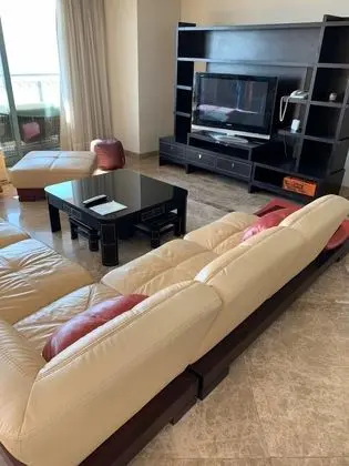 Apart Daire, Deniz Manzaralı (Three-Bedroom Apartment)