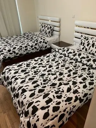 Apart Daire, Kısmi Deniz Manzaralı (Two-Bedroom Apartment)