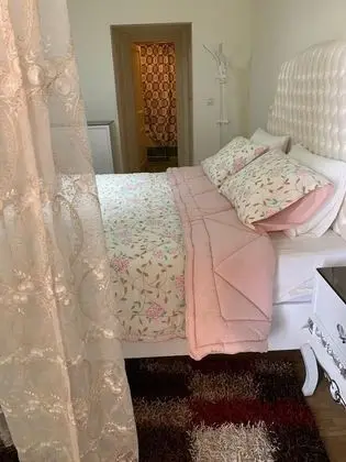 Apart Daire, Kısmi Deniz Manzaralı (Two-Bedroom Apartment)
