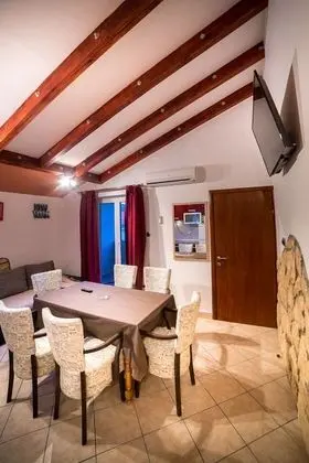 Apart Daire, 2 Yatak Odası (3)