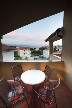 Apart Daire, 2 Yatak Odası (3)