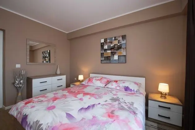 Apart Daire (Two bedroom apartment with Terrace an)