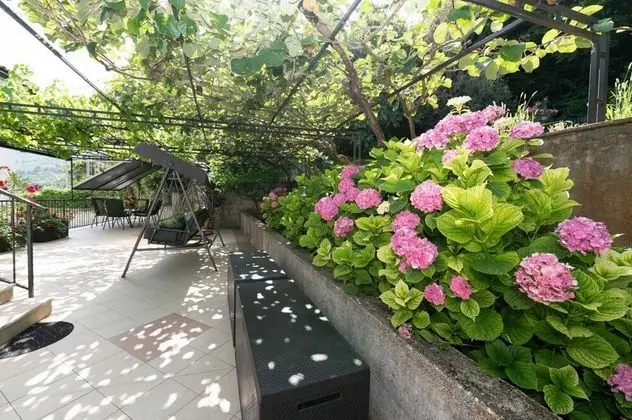 Apart Daire (Two bedroom apartment with Terrace an)