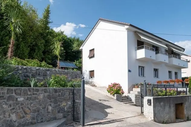 Apart Daire (Two bedroom apartment with Terrace an)