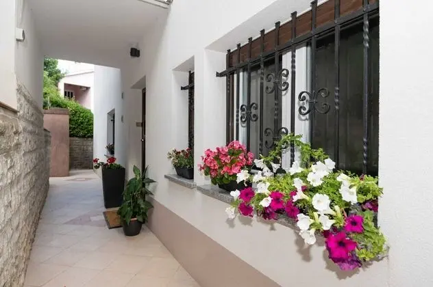 Apart Daire (Two bedroom apartment with Terrace an)