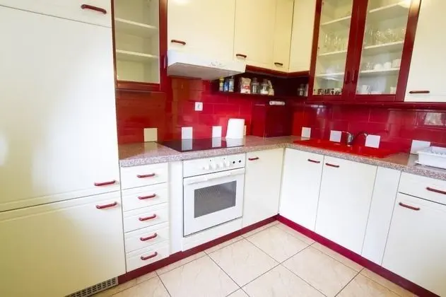 Apart Daire (Apartment Sara)