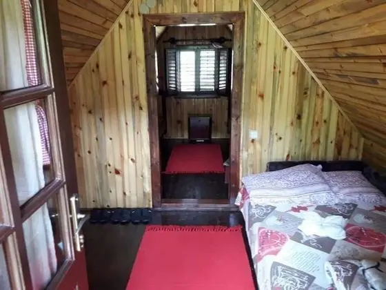 Standard Apart Daire, Dağ Manzaralı