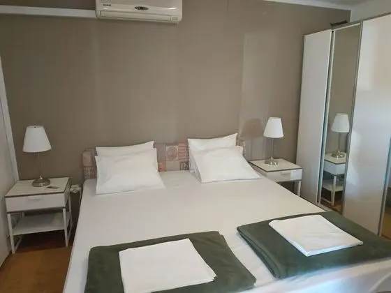 Apartment (One Bedroom Apartment)