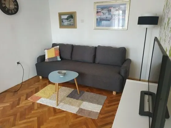 Apartment (One Bedroom Apartment)