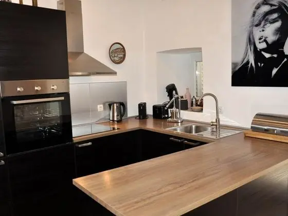 Apart Daire (Two Bedroom Apartment with Terrace an)