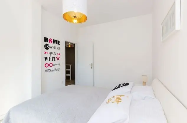 Apart Daire (Triplex Three-Bedroom Apartment with )