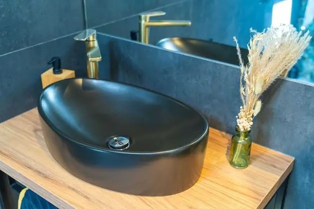 Apart Daire (Triplex Three-Bedroom Apartment with )