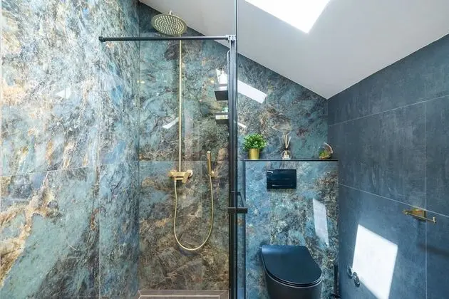 Apart Daire (Triplex Three-Bedroom Apartment with )