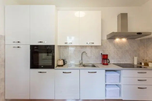 Apart Daire, Deniz Manzaralı