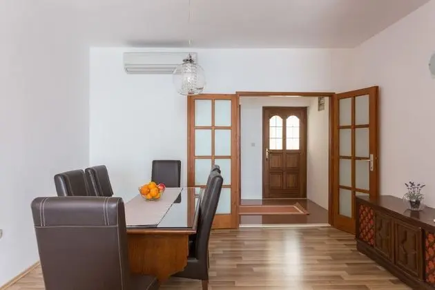 Apart Daire, Deniz Manzaralı