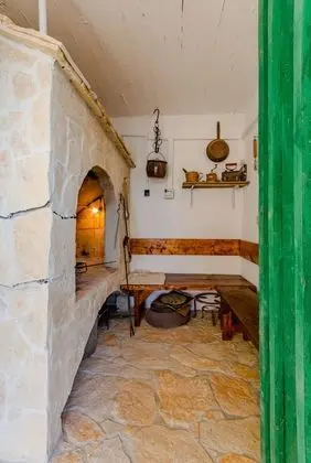 Apart Daire (Three-Bedroom Apartment with Pool)