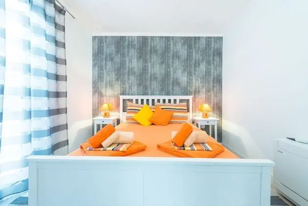 Apart Daire (Three Bedroom Apartment with Sea View)