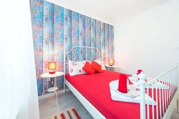 Apart Daire (Three Bedroom Apartment with Sea View)