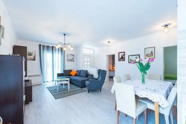 Apart Daire (Three Bedroom Apartment with Sea View)